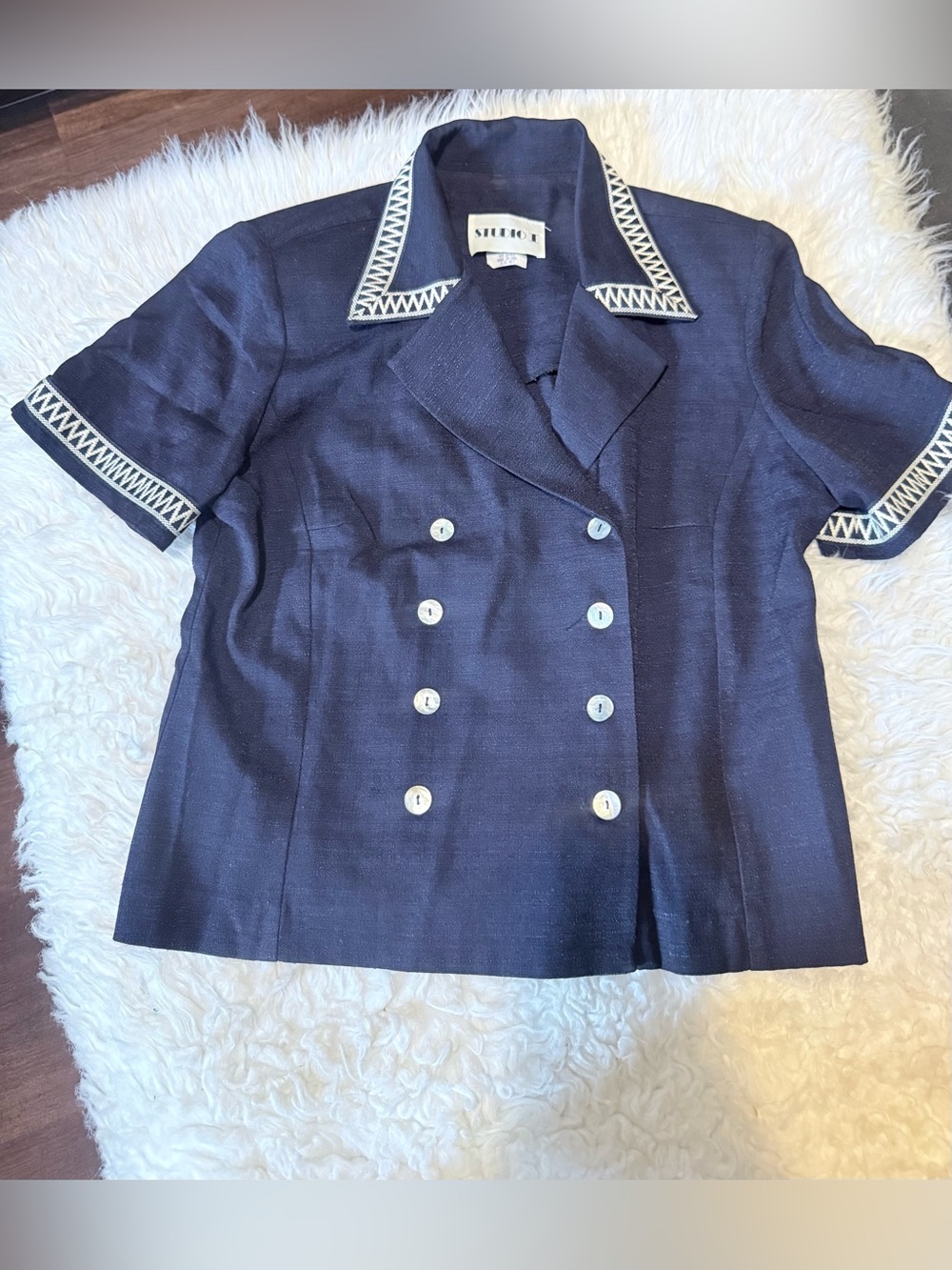 Studio I Navy Short-Sleeve Double-Breasted Blazer with White Trim Accents